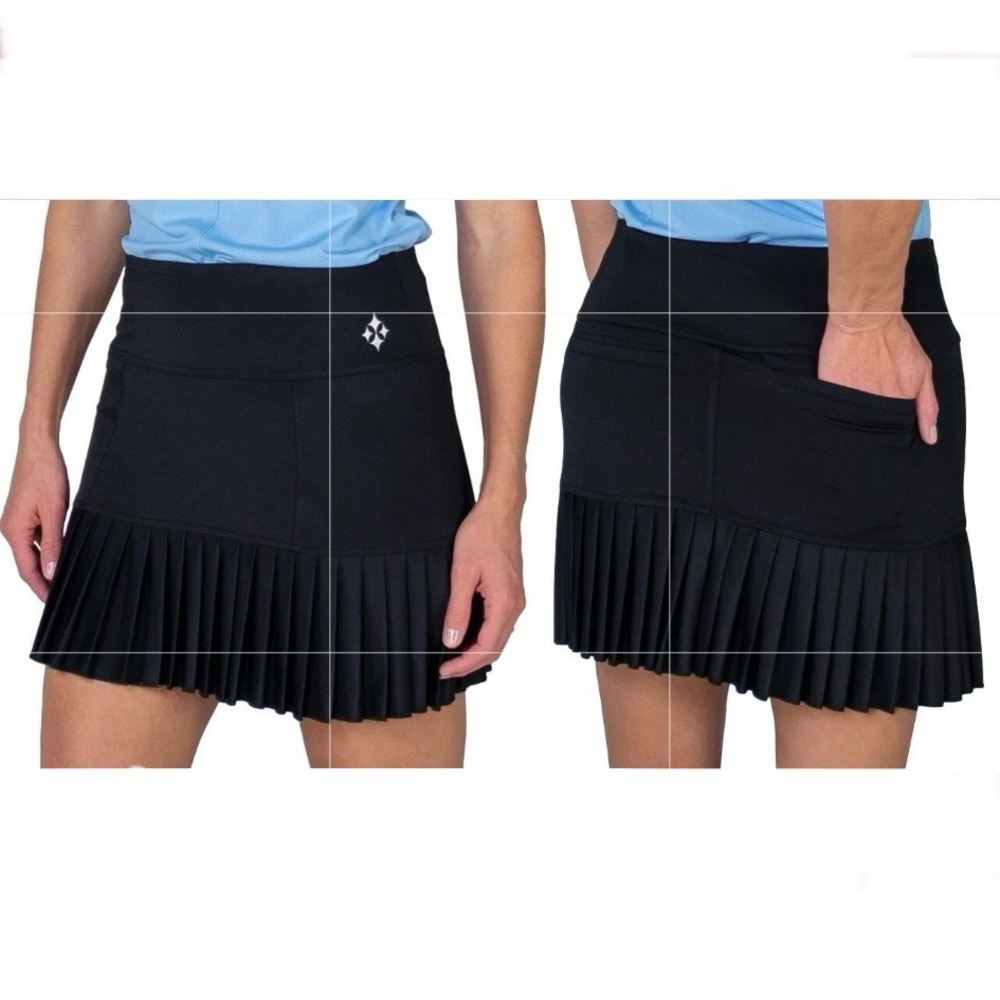 JoFit Black Pleated Short - Size Large